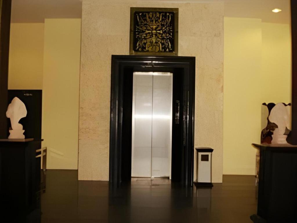 Casa Boutique Hotel Phnom Penh Exterior photo